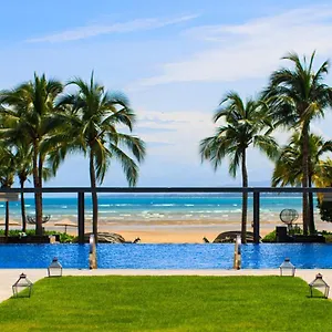 Phuket Marriott And Spa, Nai Yang Beach