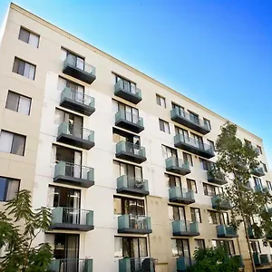 Mont Clare Boutique Apartahotel Perth