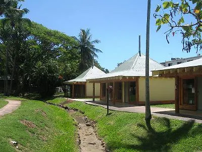 Nomads Airlie Beach (Adults Only) Hostel