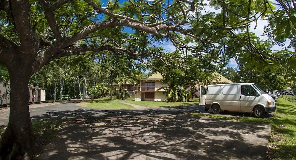 Nomads Airlie Beach (Adults Only) 0*,  Australia